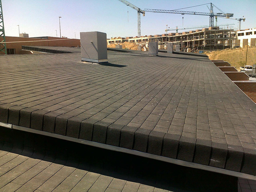 Cubrir tejado con tela asfáltica - Bricomania 